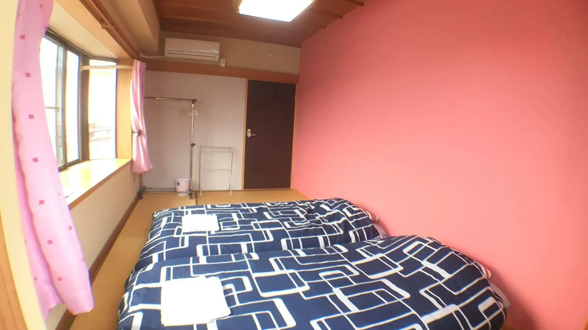 Bourgeois - Women Only Hotel Osaka